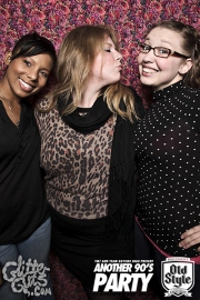 ninetiespartyroyalewithcheese-125