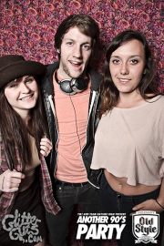 ninetiespartyroyalewithcheese-139