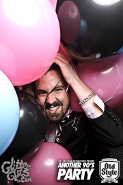 ninetiespartyroyalewithcheese-307