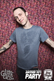 ninetiespartyroyalewithcheese-422