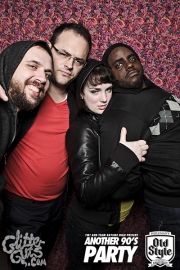 ninetiespartyroyalewithcheese-505