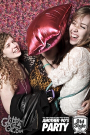 ninetiespartyroyalewithcheese-541