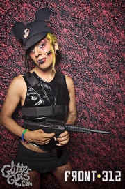 bikinigirlswithmachineguns-111