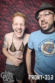 bikinigirlswithmachineguns-125