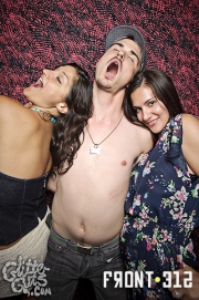 bikinigirlswithmachineguns-197