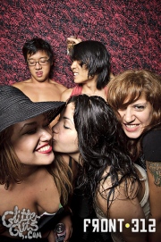 bikinigirlswithmachineguns-222