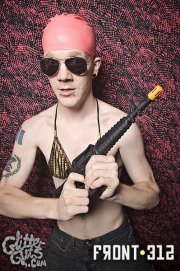 bikinigirlswithmachineguns-274