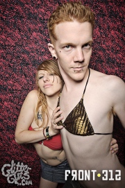 bikinigirlswithmachineguns-304