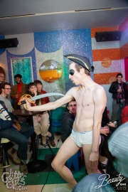 ordinarypeepholes01202020-6743