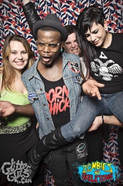 zombiesvsskeletonsapril3-354