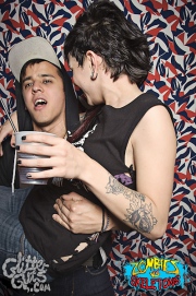 zombiesvsskeletonsapril3-522